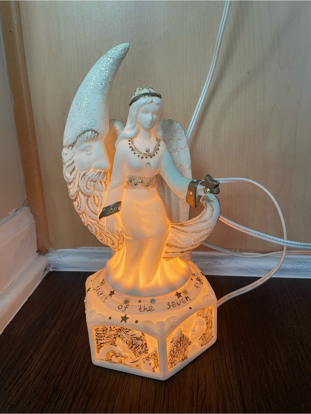 VTG Kirks Folly READ Off White Gold Sparkle Ceramic Fairy Angel Moon Night Light
